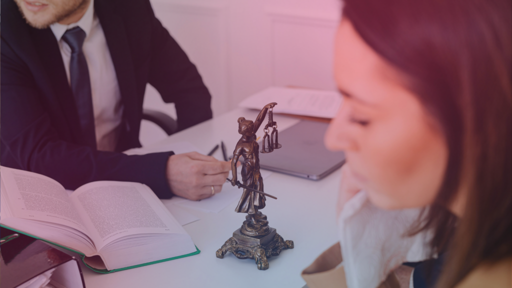 Consulta legal a un abogado